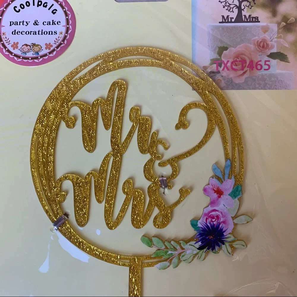 Cake Topper Mr&Mrs Acrylic Gold Sparkle Circle Flowers New